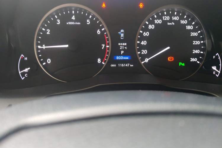 Used Lexus ES 2013 250 Elite Edition Odometer Close Up