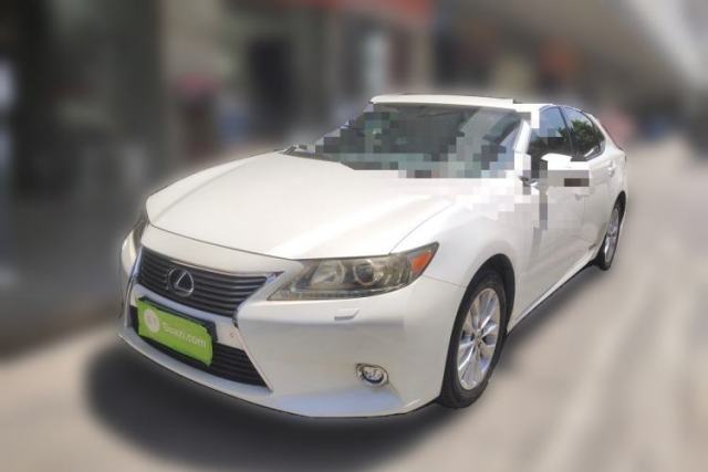 Used Lexus ES 2013 300h Luxury Edition