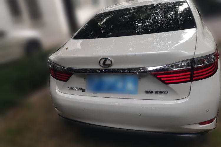 Used Lexus ES 2013 250 Elite Edition Rear