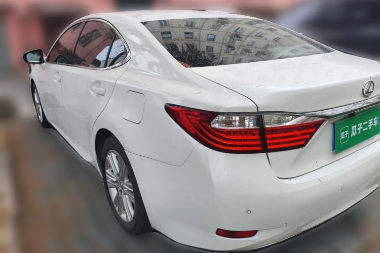 Used Lexus ES 2013 250 Elite Edition Rear Left 45 Deg