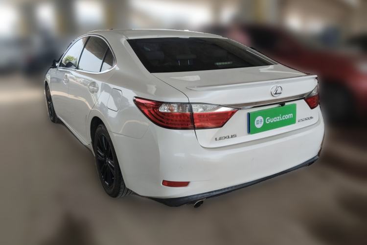Used Lexus ES 2013 250 Elite Edition Rear Left 45 Deg