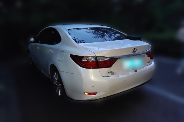Used Lexus ES 2013 250 Elite Edition Rear Left 45 Deg