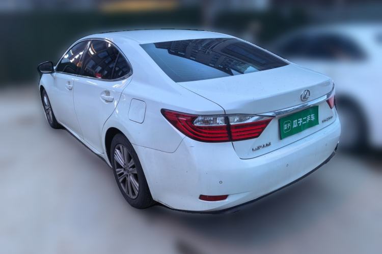Used Lexus ES 2013 250 Elite Edition Rear Left 45 Deg