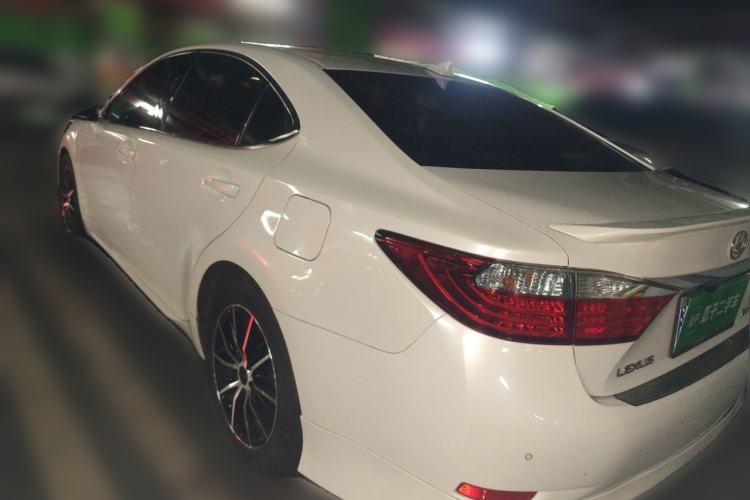 Used Lexus ES 2013 250 Elite Edition Rear Left 45 Deg