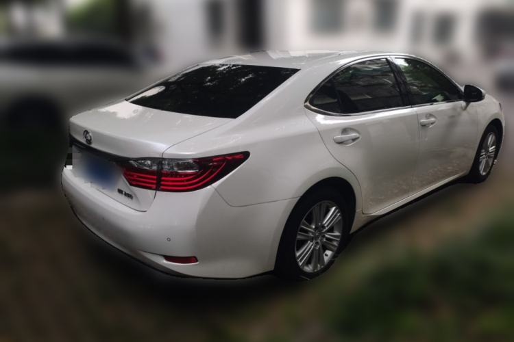 Used Lexus ES 2013 250 Elite Edition Rear Right 45 Deg