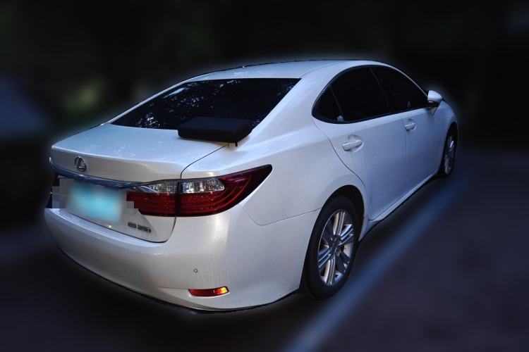 Used Lexus ES 2013 250 Elite Edition Rear Right 45 Deg