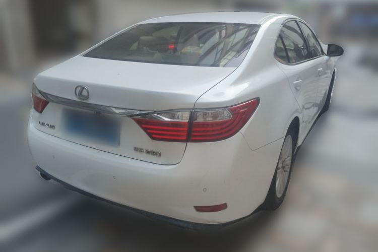 Used Lexus ES 2013 250 Elite Edition Rear Right 45 Deg