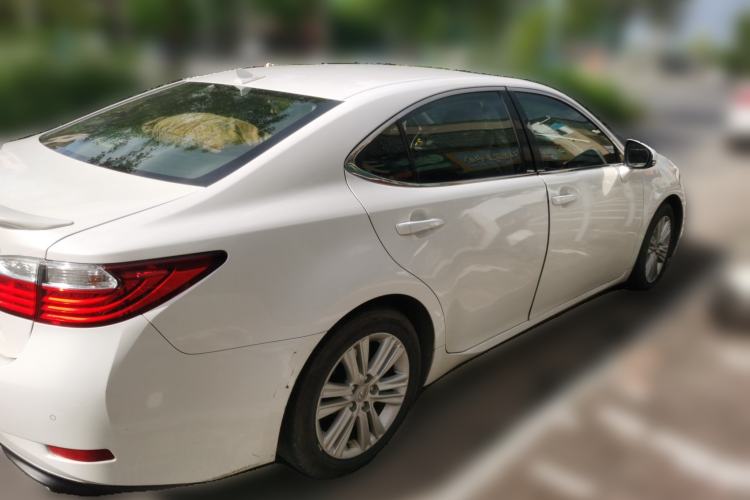 Used Lexus ES 2013 250 Elite Edition Rear Right 45 Deg