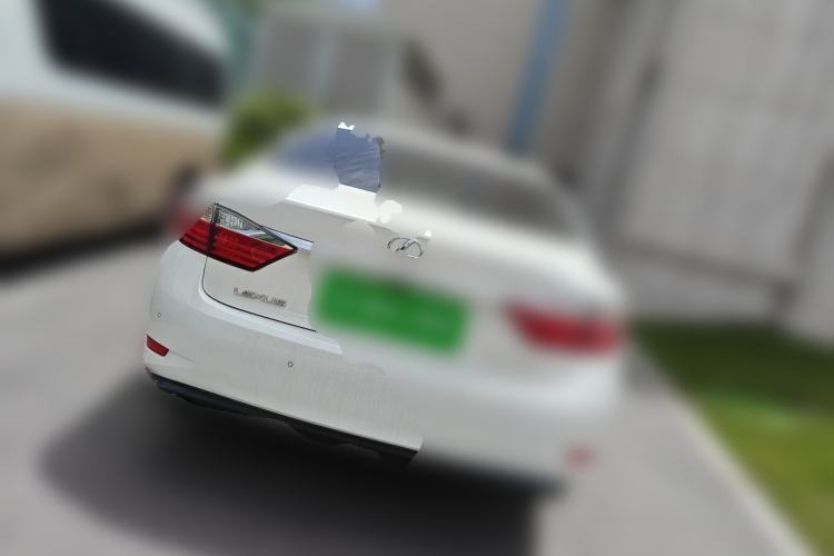Used Lexus ES 2013 250 Elite Edition Rear