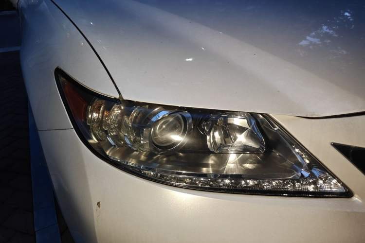 Used Lexus ES 2013 250 Elite Edition Right Front Headlight