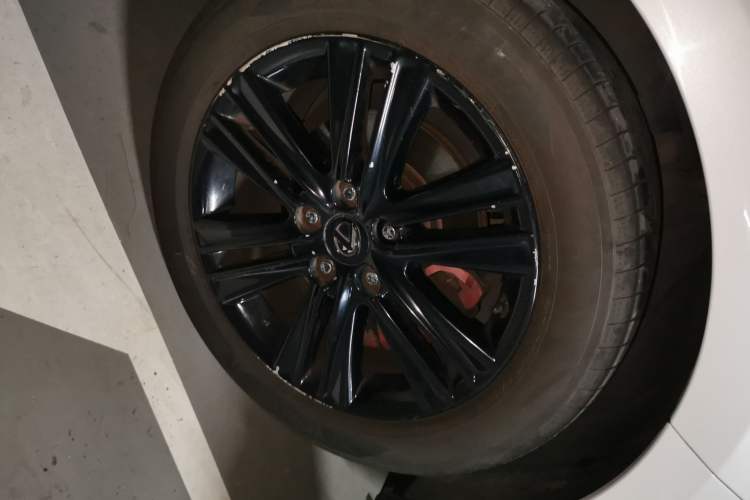 Used Lexus ES 2013 250 Elite Edition Right Front Wheel Hub
