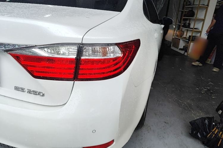 Used Lexus ES 2013 250 Elite Edition Right Rear Taillight