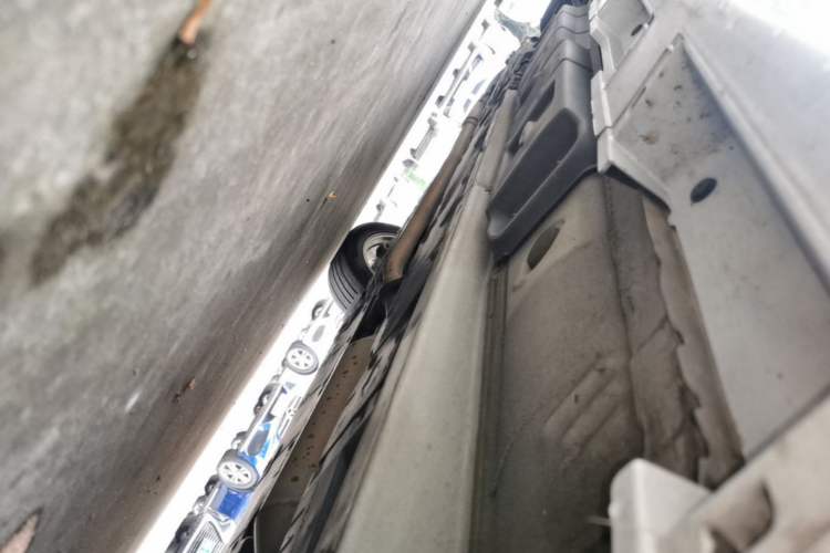 Used Lexus ES 2013 250 Elite Edition Right Side Sill