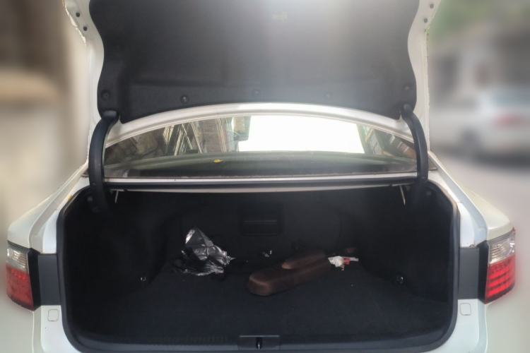 Used Lexus ES 2013 250 Elegant Edition Trunk