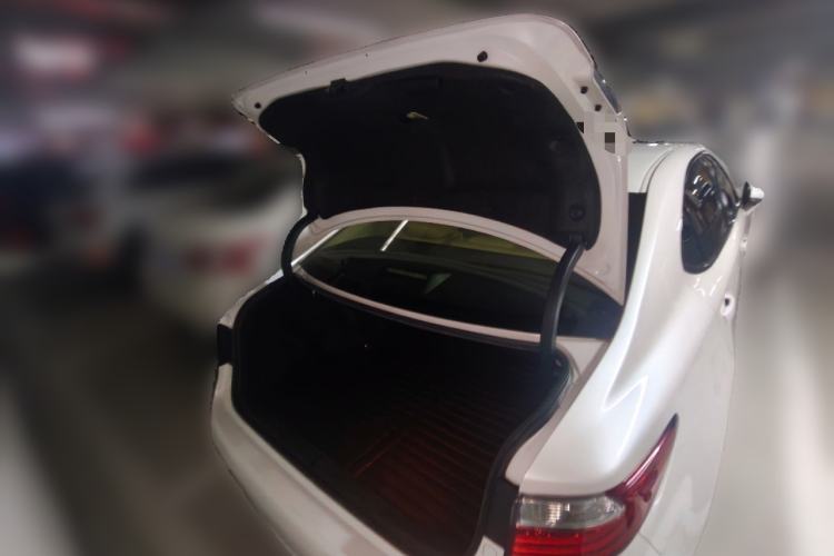 Used Lexus ES 2013 250 Elite Edition Trunk