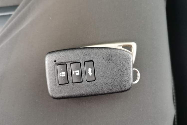 Used Lexus ES 2013 250 Elite Edition Vehicle Key