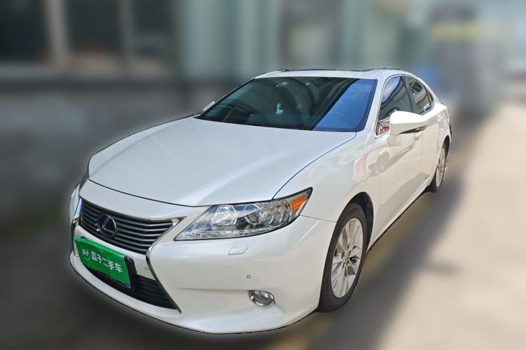 Used Lexus ES 2013 300h Elite Edition Guazi used car, China used car export, Used car for sale, Used cars, Cheapest cars for sale