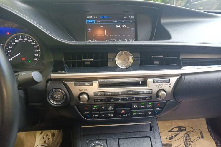 Used Lexus ES 2013 250 Elite Edition Audio And AC Panel
