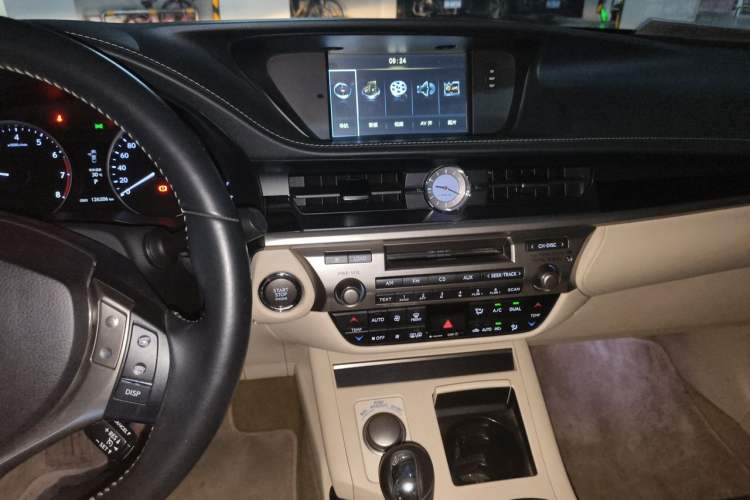 Used Lexus ES 2013 250 Elite Edition Audio And AC Panel