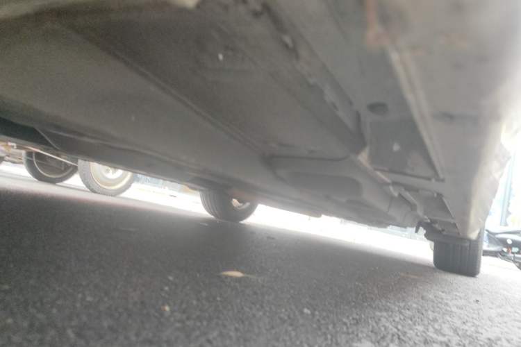 Used Lexus ES 2013 300h Elite Edition Chassis Front Left