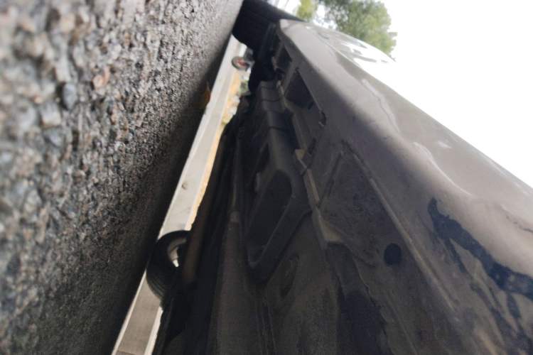 Used Lexus ES 2013 300h Luxury Edition Chassis Front Right