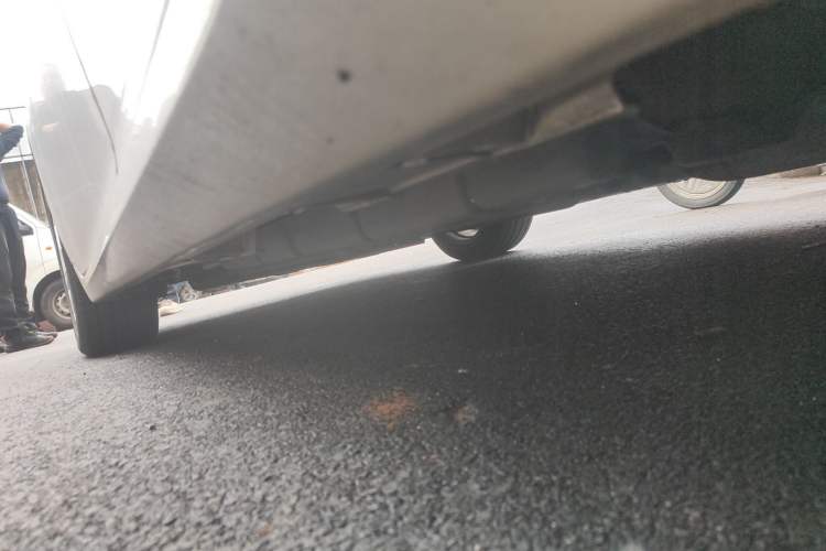 Used Lexus ES 2013 300h Elite Edition Chassis Rear Left
