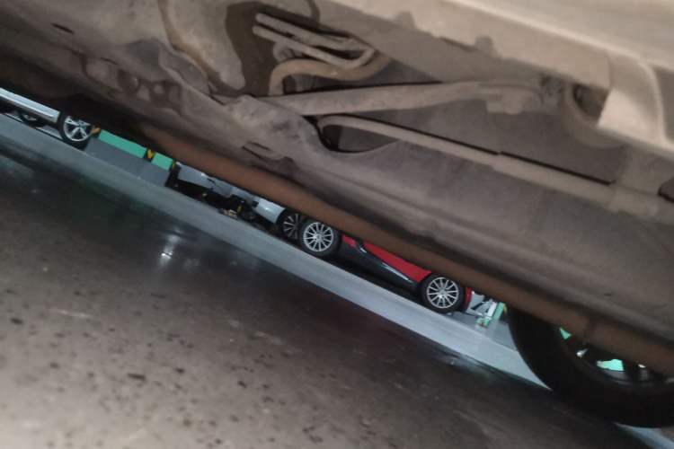 Used Lexus ES 2013 350 Elegant Edition Chassis Rear Left
