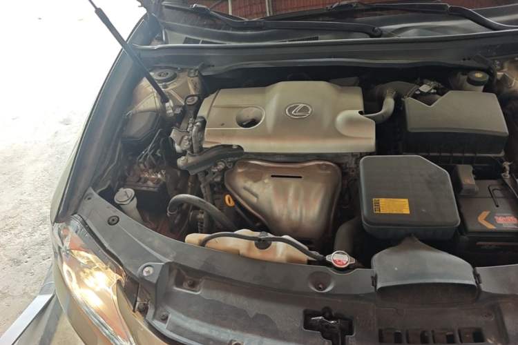 Used Lexus ES 2013 250 Elite Edition Engine Bay Right