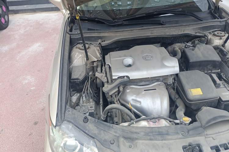 Used Lexus ES 2013 250 Elite Edition Engine Bay Right