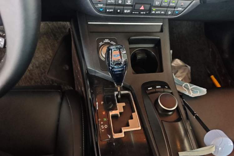 Used Lexus ES 2013 250 Elite Edition Gear Lever