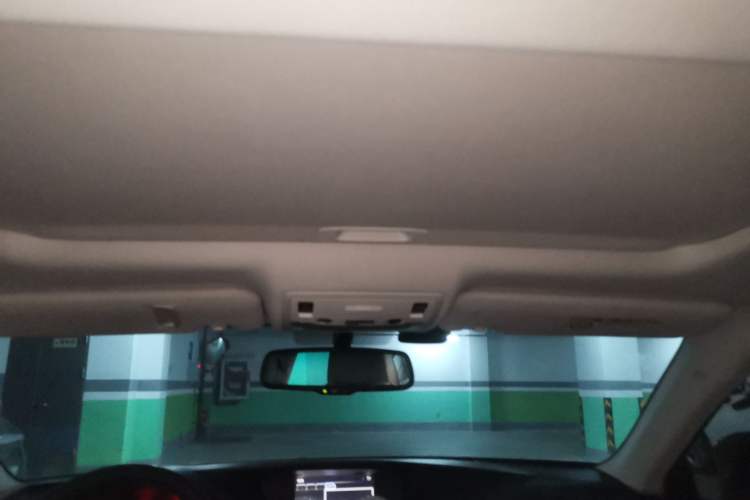Used Lexus ES 2013 350 Elegant Edition Headliner