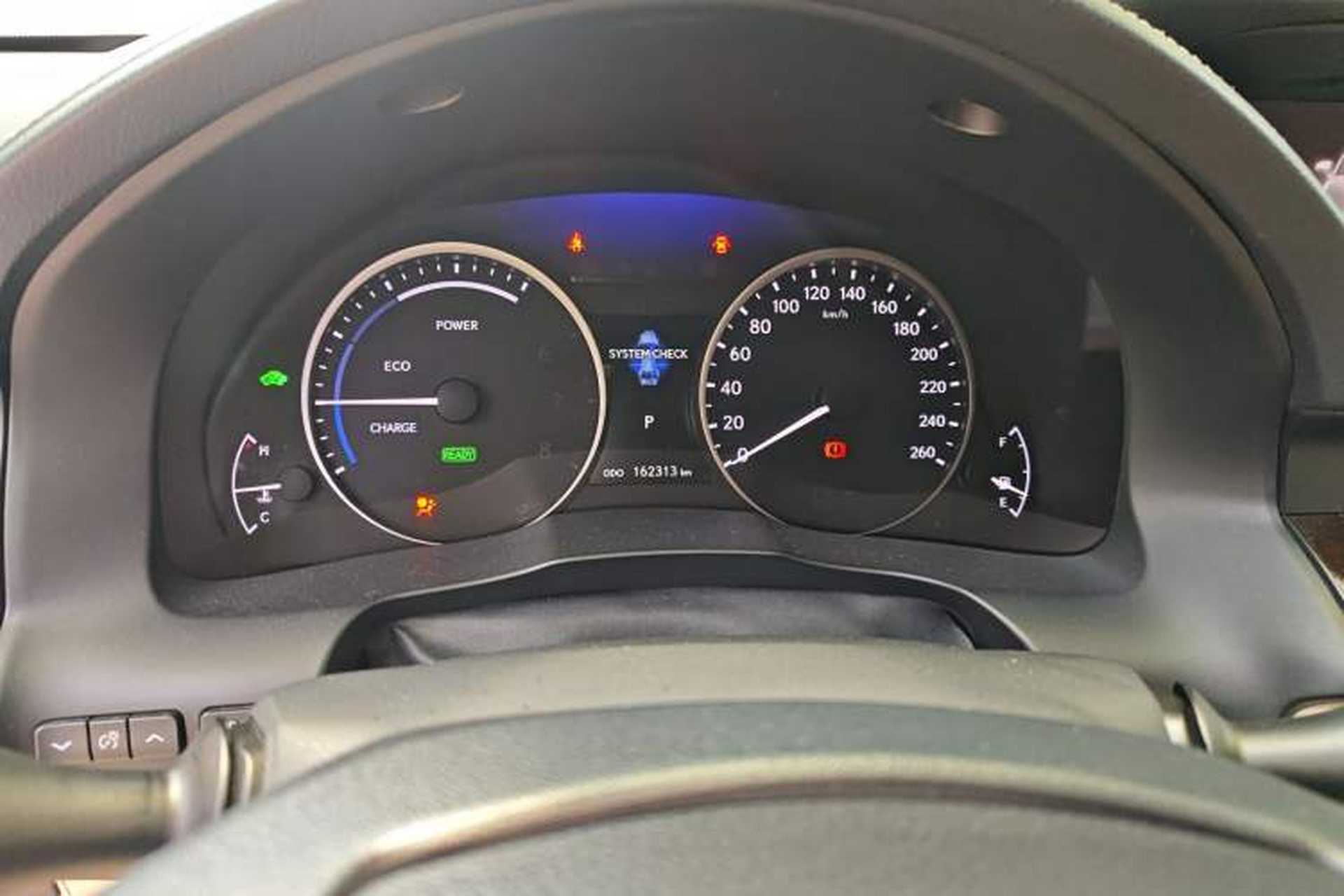 Used Lexus ES 2013 300h Luxury Edition Instrument Cluster