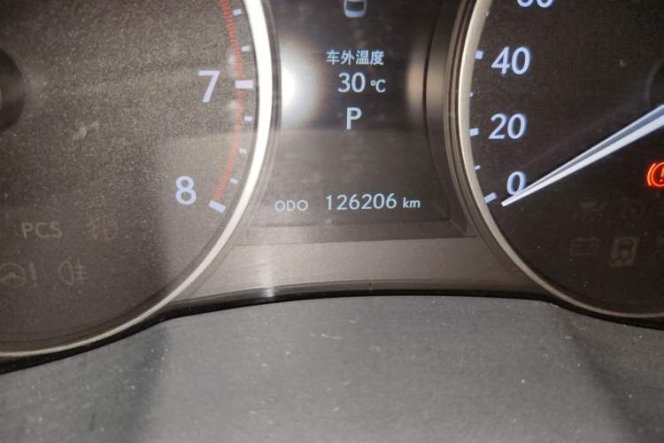 Used Lexus ES 2013 250 Elite Edition Odometer Close Up