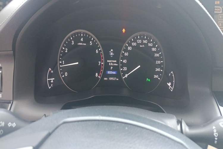 Used Lexus ES 2013 250 Elite Edition Odometer Close Up