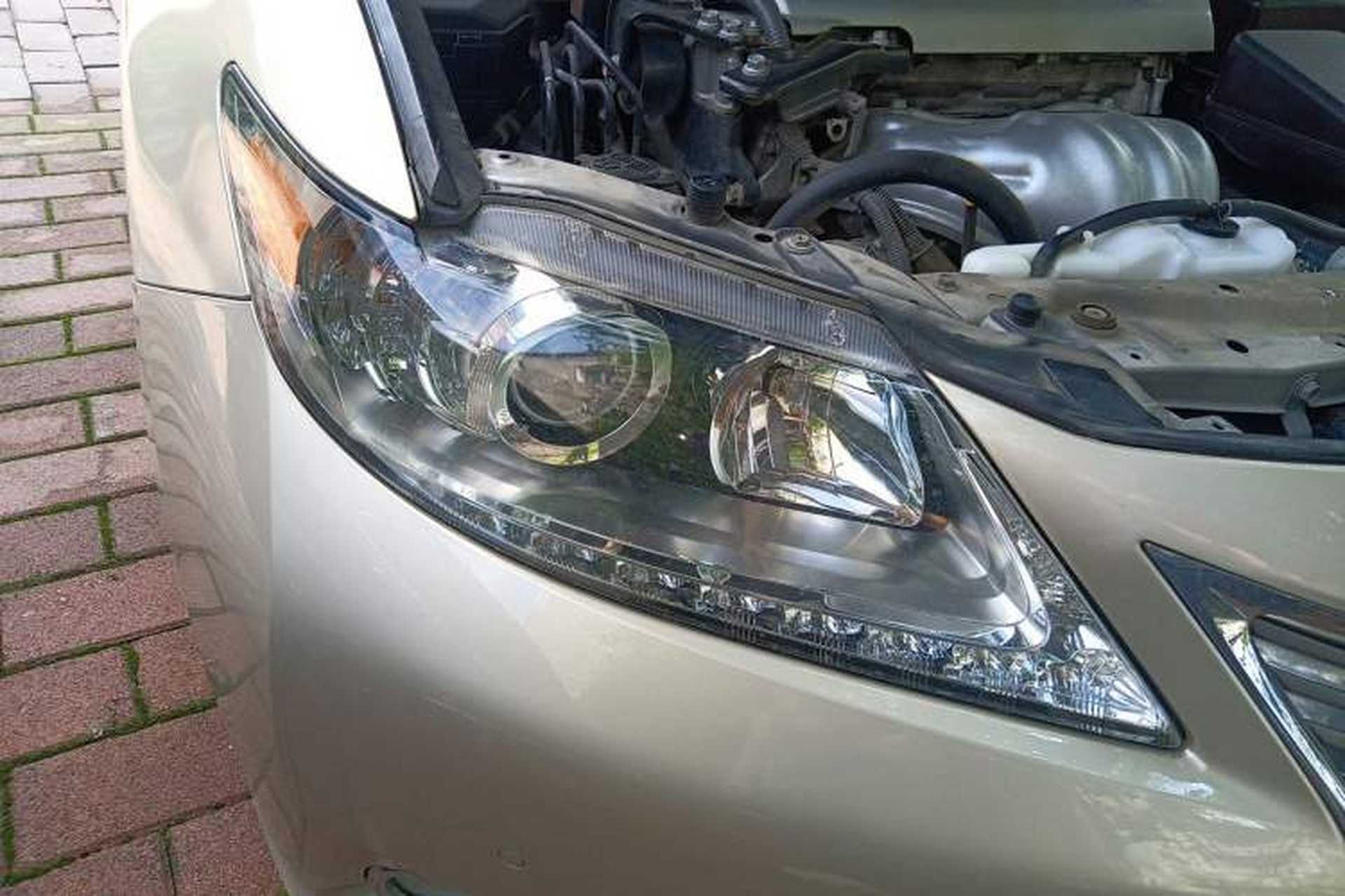Used Lexus ES 2013 250 Elite Edition Right Front Headlight