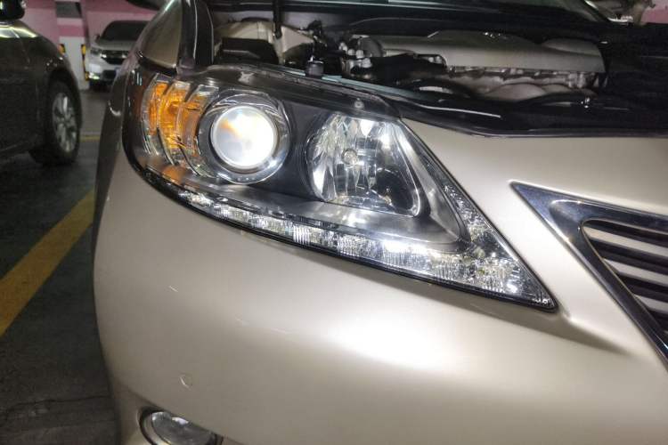 Used Lexus ES 2013 250 Elite Edition Right Front Headlight