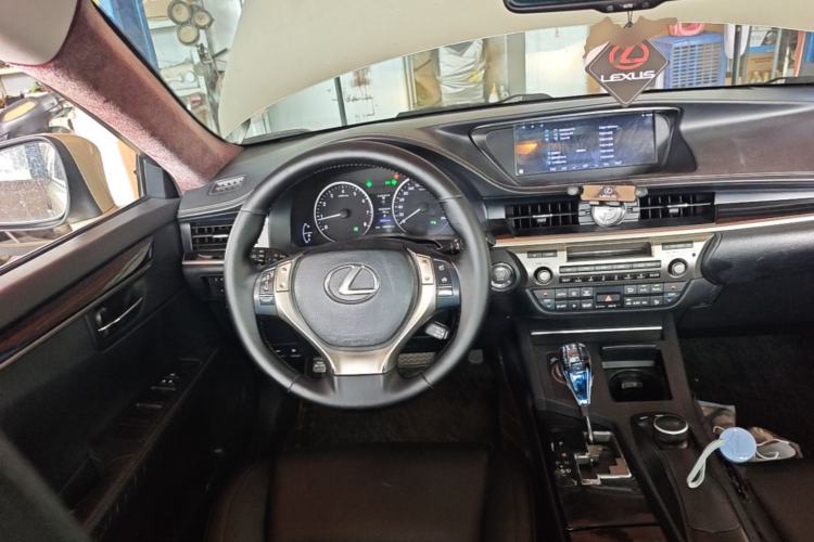 Used Lexus ES 2013 250 Elite Edition Steering Wheel