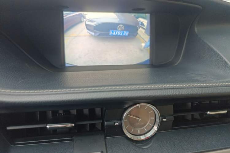 Used Lexus ES 2014 250 Elite Edition Audio And AC Panel