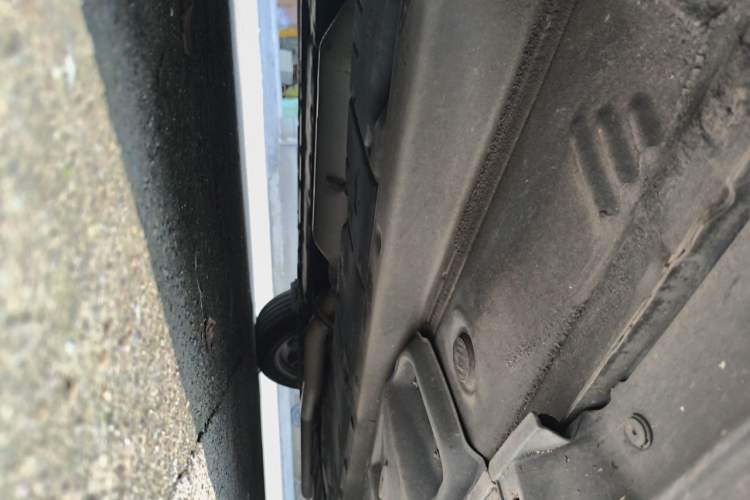 Used Lexus ES 2014 300h Elite Edition Chassis Front Left