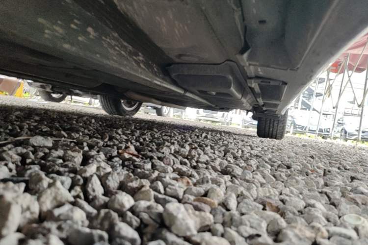 Used Lexus ES 2014 300h Elite Edition Chassis Front Left