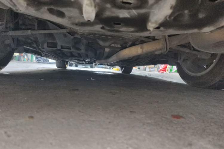 Used Lexus ES 2014 300h Elite Edition Chassis Rear