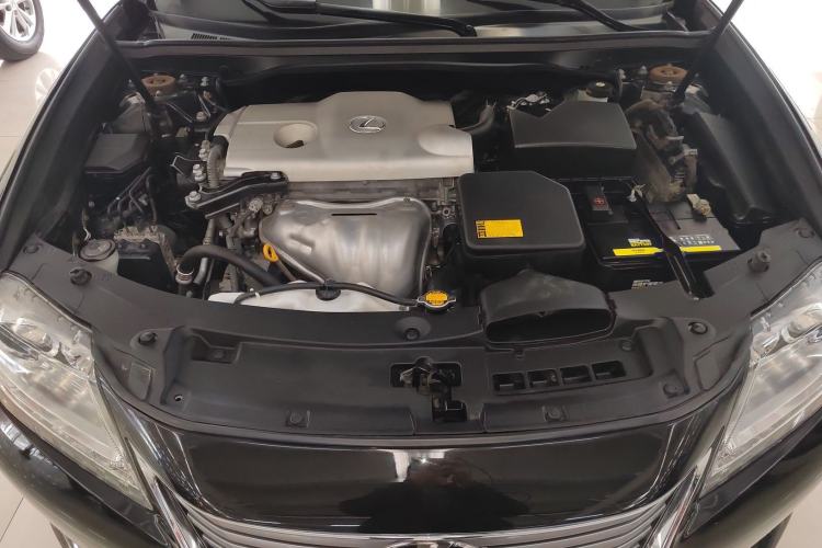 Used Lexus ES 2014 250 Elite Edition Engine Bay