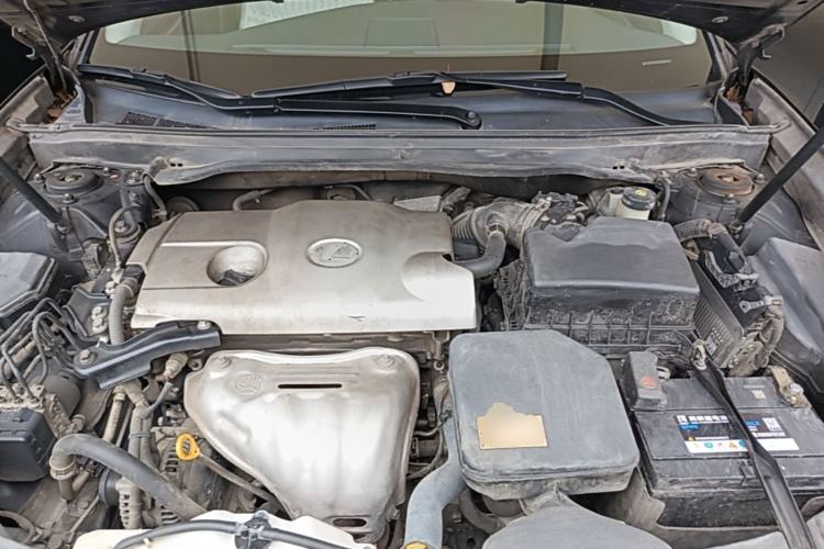 Used Lexus ES 2014 250 Elite Edition Engine Bay
