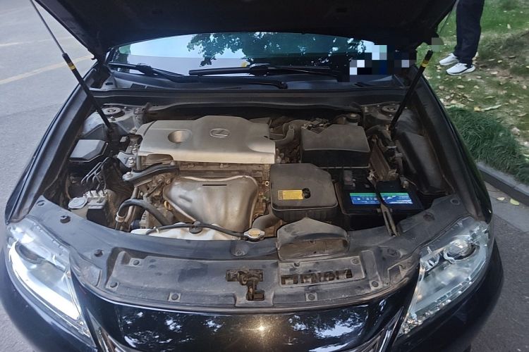 Used Lexus ES 2014 250 Elite Edition Engine Bay