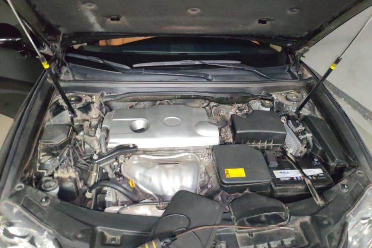 Used Lexus ES 2014 250 Elite Edition Engine Bay