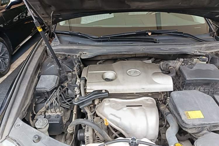 Used Lexus ES 2014 250 Elite Edition Engine Bay Right