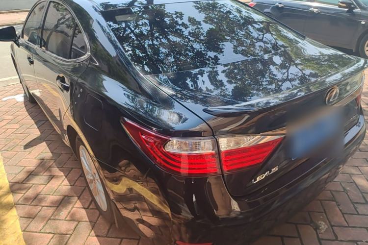 Used Lexus ES 2014 300h Elite Edition Exterior 2