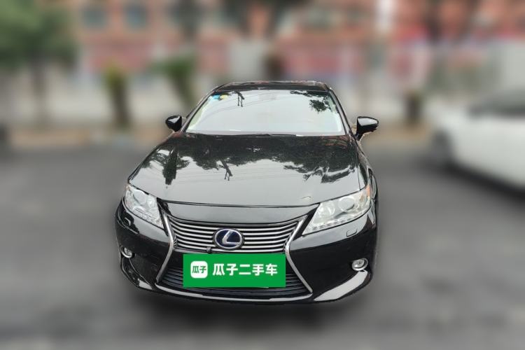 Used Lexus ES 2014 300h Elite Edition Front