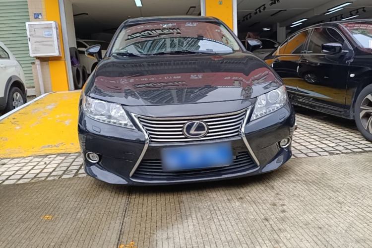 Used Lexus ES 2014 300h Elite Edition Front