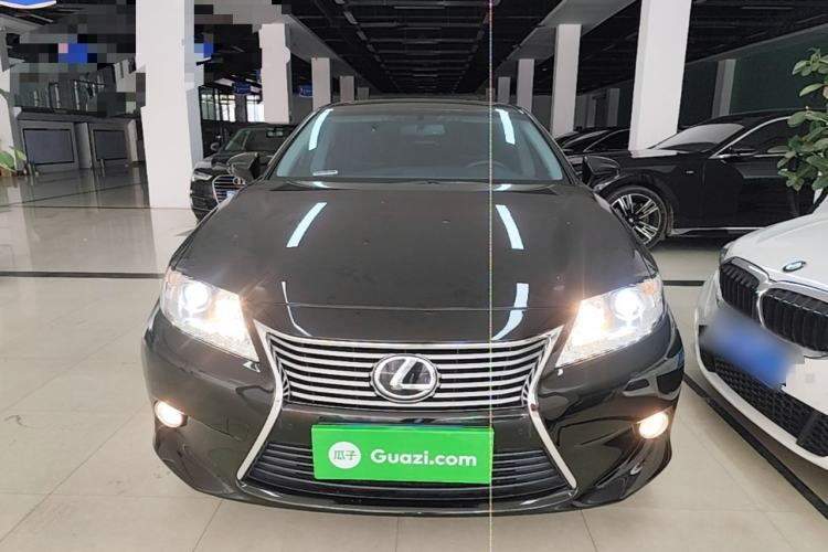 Used Lexus ES 2014 250 Elite Edition Front
